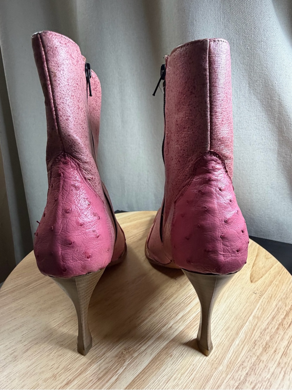 Lagarto women’s ostrich boots - Picture 6 of 8